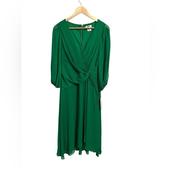DKNY Kelly Green Ruffled Wrap Midi Dress with Tie Front Size 8 - Picture 4 of 9